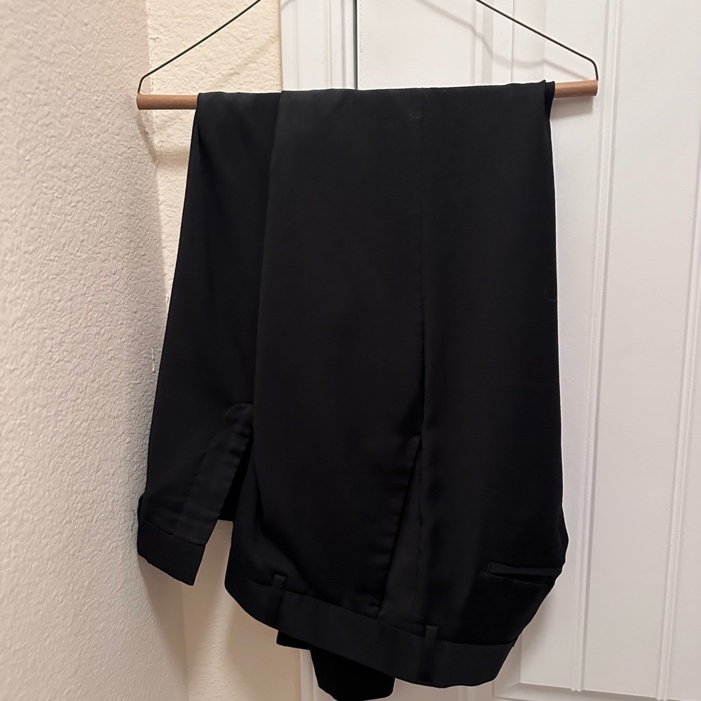 Black dress pant